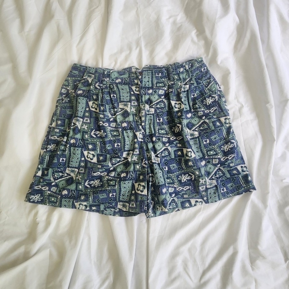 90s Blue and Green Grandmacore Print Shorts